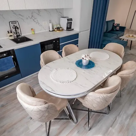 Apartament Noble Suite Inception By The Sea