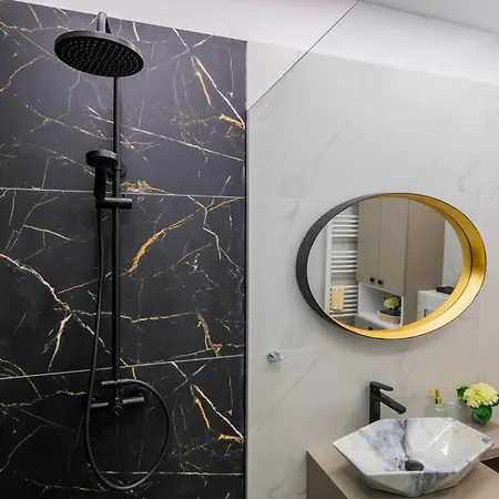 Apartament Noble Suite Inception By The Sea Apartment Navodari