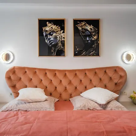 Apartament Noble Suite Inception By The Sea *