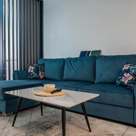 Apartament Noble Suite Inception By The Sea Apartment *